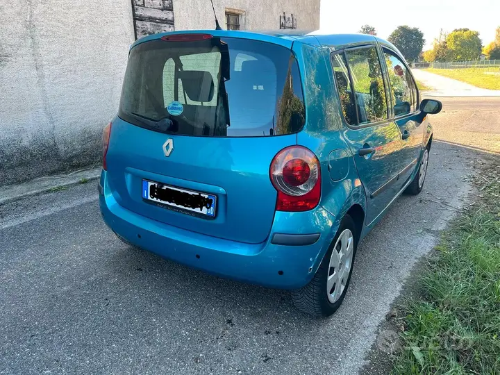 Renault Modus 2006 photo 2