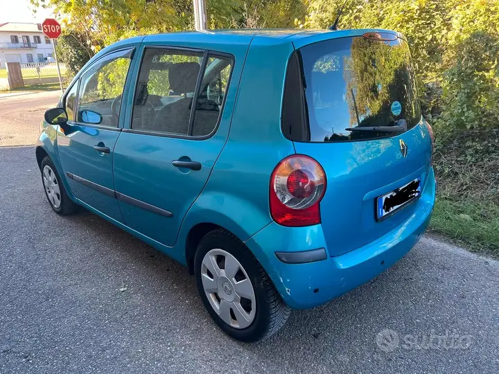 Renault Modus 2006 photo 3