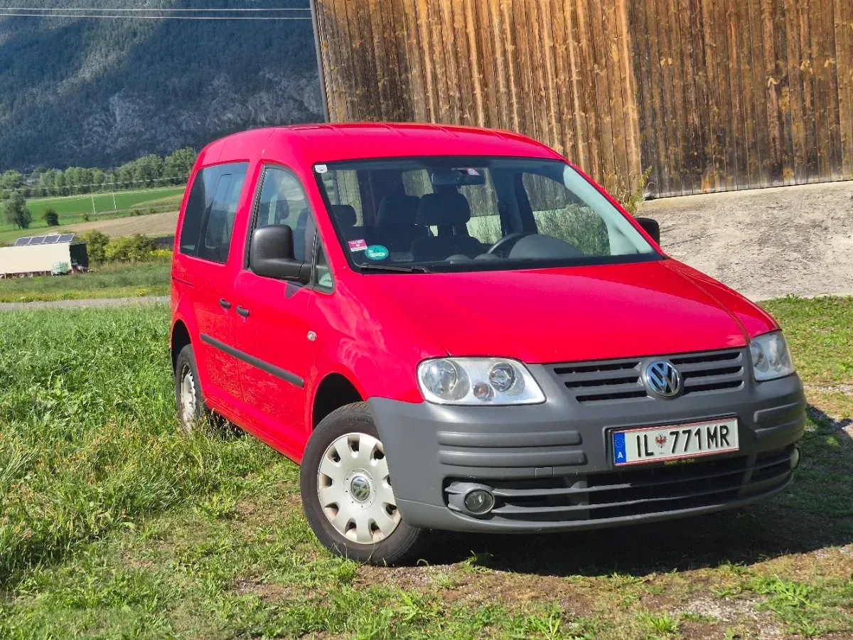 Volkswagen Caddy 2009 photo 2