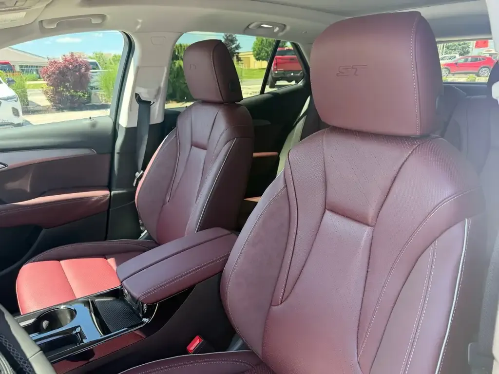 Buick Envision 2026 photo 5
