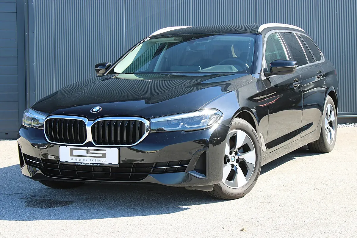 BMW 5 Series 2020 photo 2