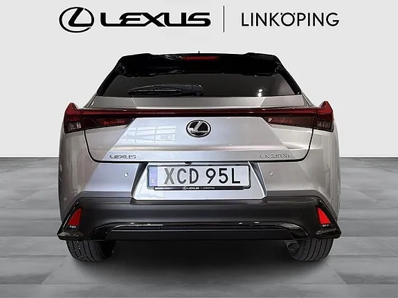 Lexus Ux250H 2023 photo 4
