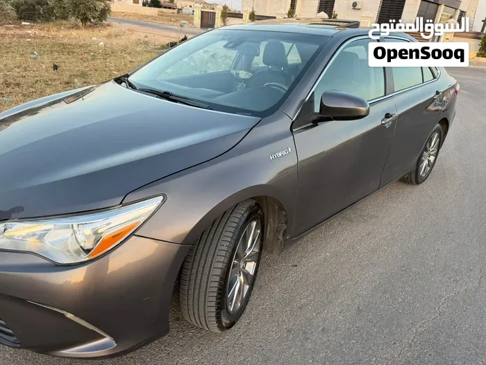 Toyota Camry 2017 photo 2