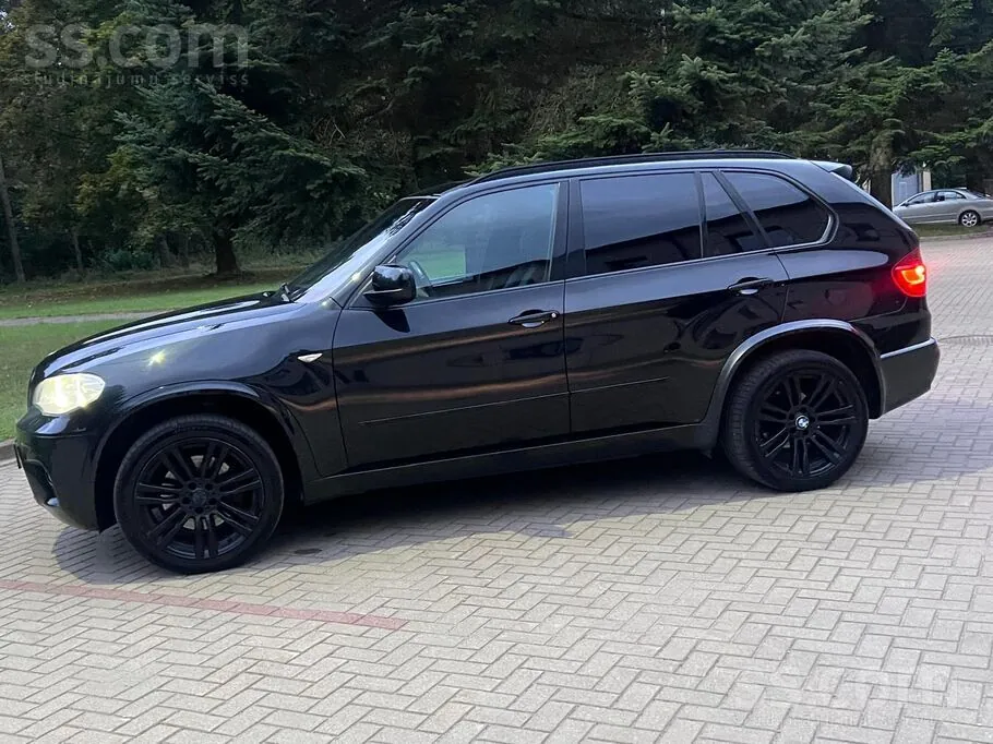 BMW X5 2011 photo 5