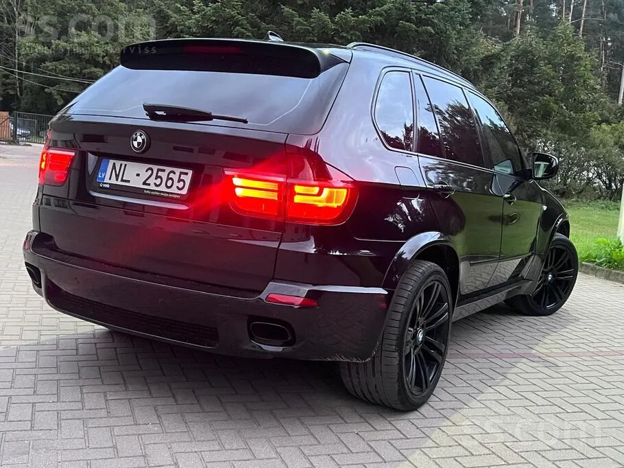 BMW X5 2011 photo 4