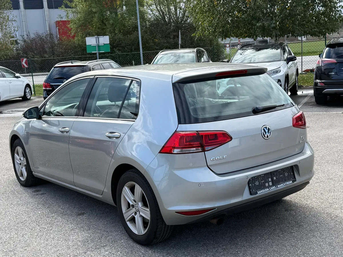 Volkswagen Golf 2013 photo 3