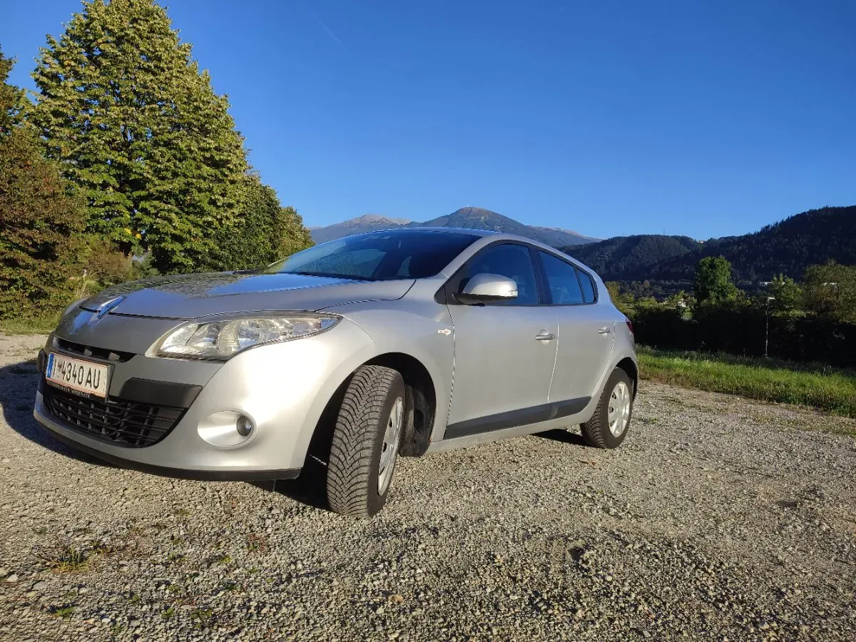 Renault Megane 2009 photo 3