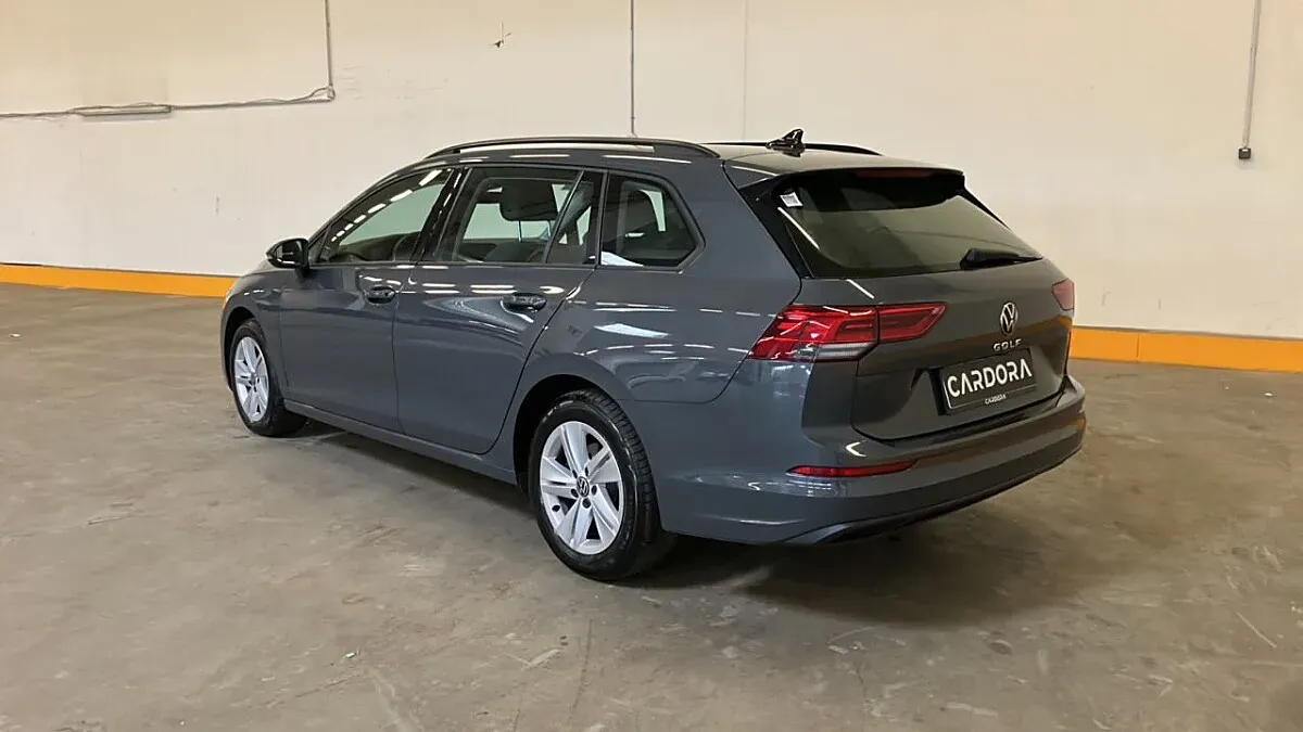 Volkswagen Golf 2023 photo 3