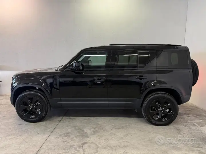 Land Rover Defender 2025 photo 2