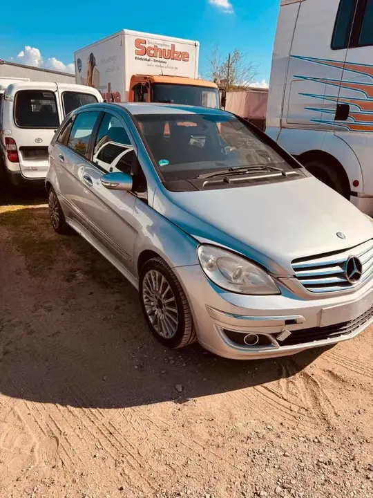 Mercedes-Benz B 200 Cdi
