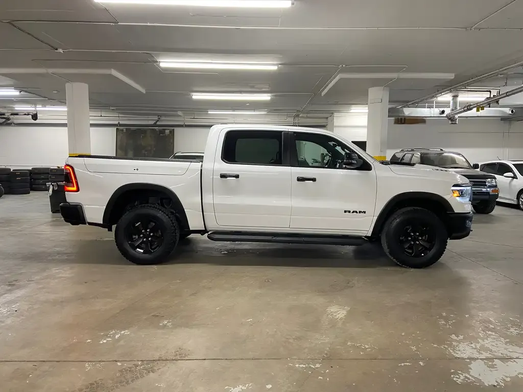 Ram 1500 2023 photo 3