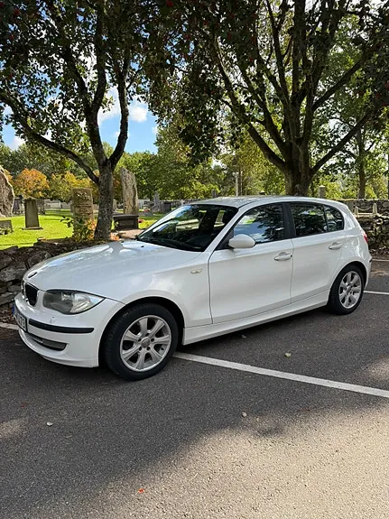 BMW 116I 2009 photo 3