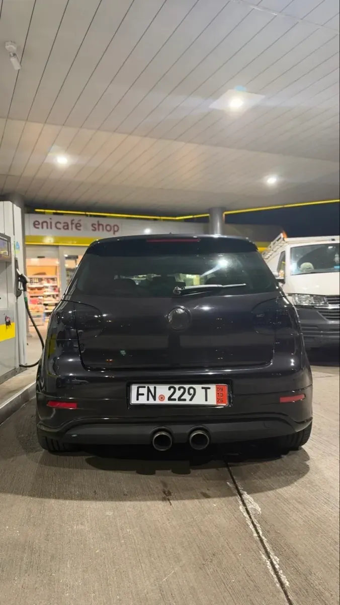 Volkswagen Golf 2005 photo 2
