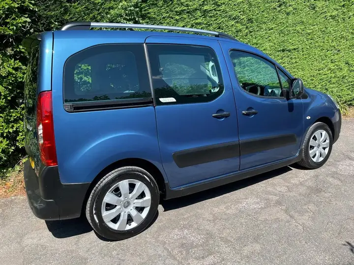 Citroen Berlingo 2010 photo 5