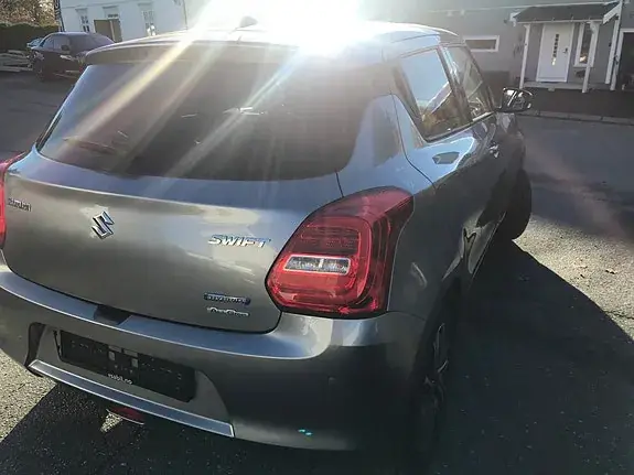 Suzuki Swift 2021 photo 4
