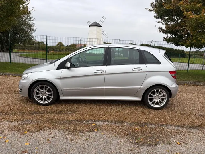 Mercedes-Benz B-Class
