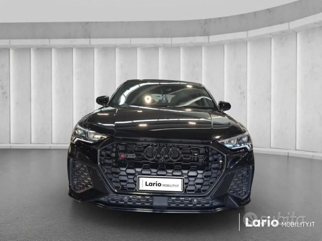 Audi Q3 2022 photo 3