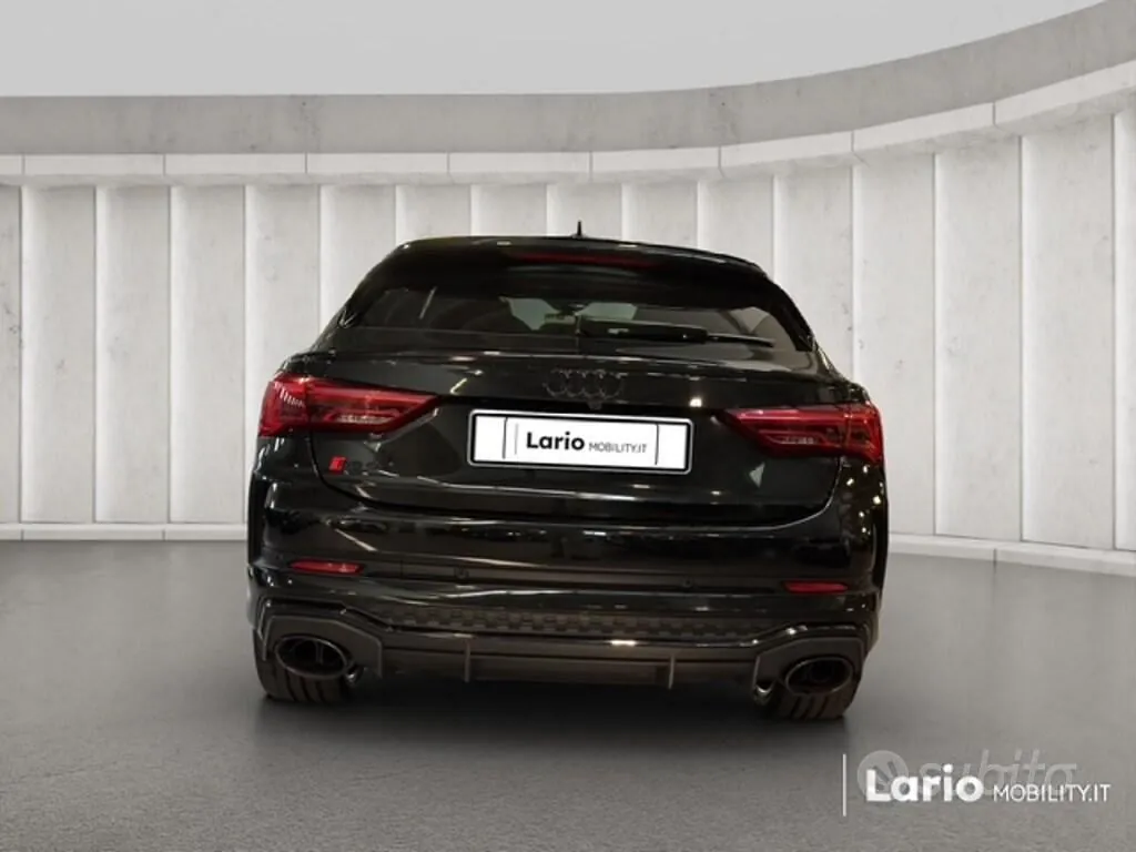Audi Q3 2022 photo 4