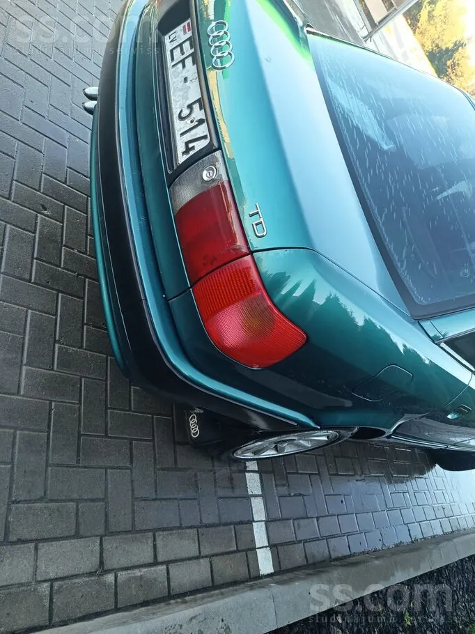 Audi 80