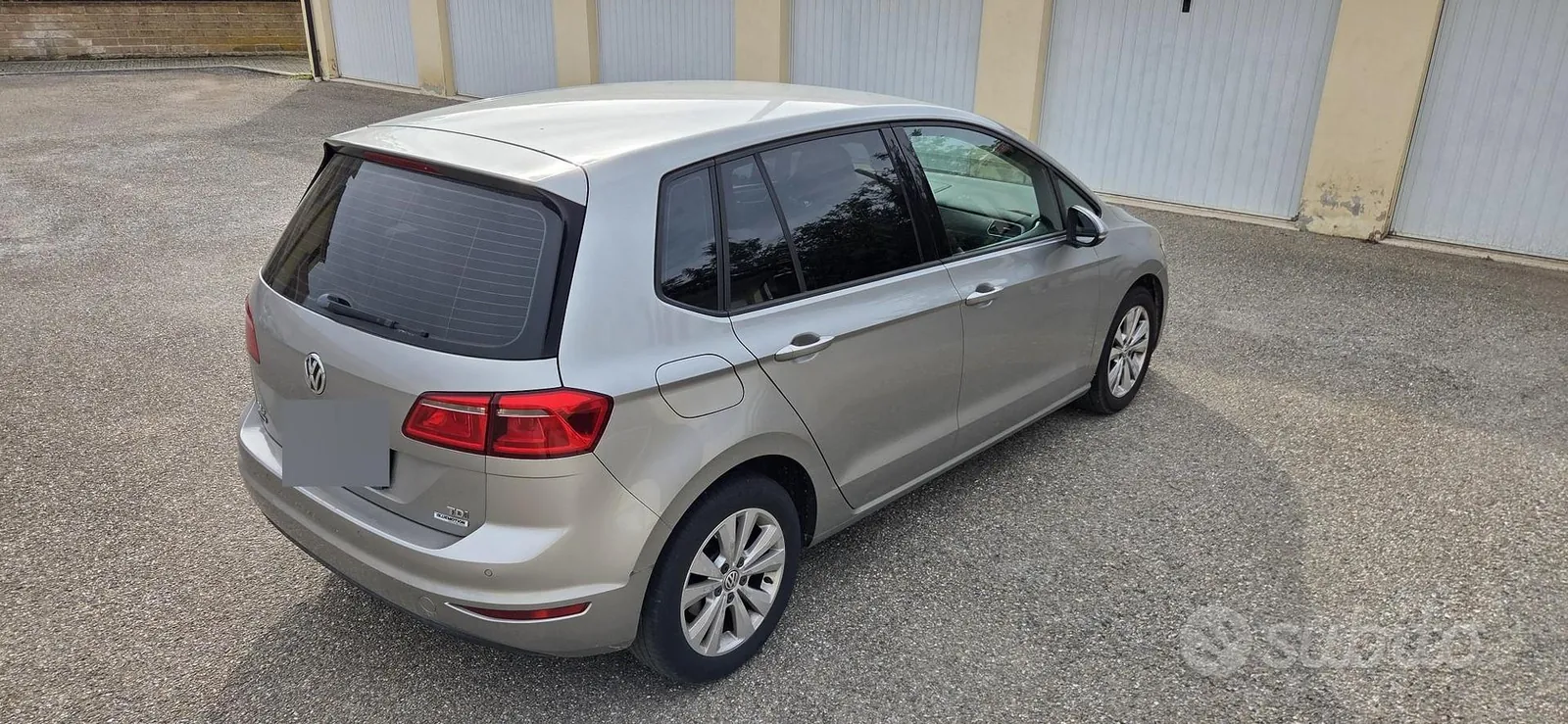 Volkswagen Golf 2015 photo 2