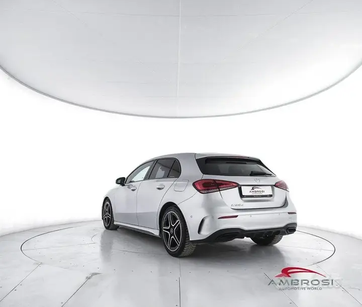 Mercedes-Benz A 180 2022 photo 4