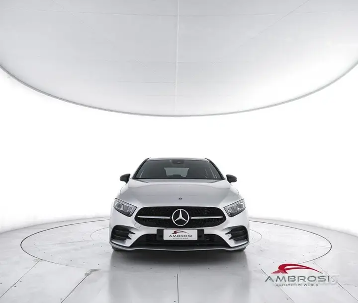 Mercedes-Benz A 180 2022 photo 5