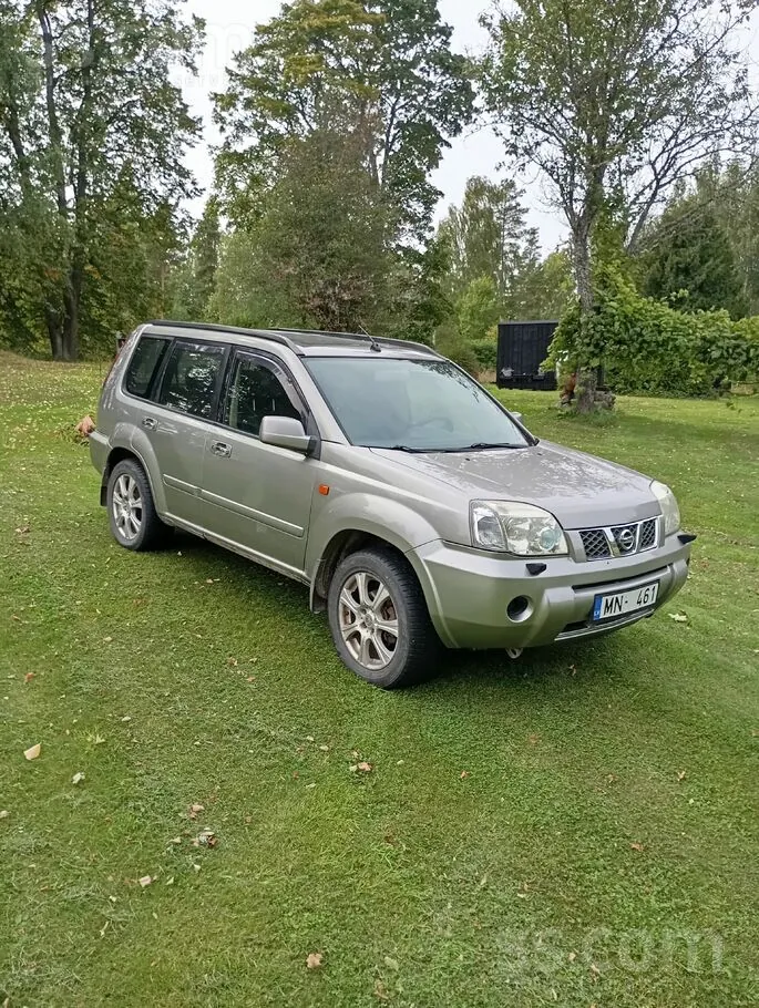 Nissan X-Trail 2003 photo 3