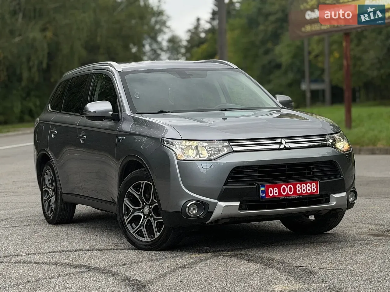 Mitsubishi Outlander 2015 photo 5