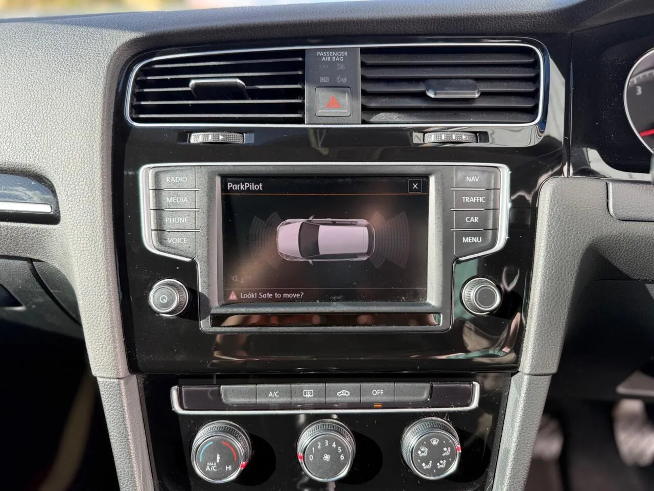Volkswagen Golf 2015 photo 4