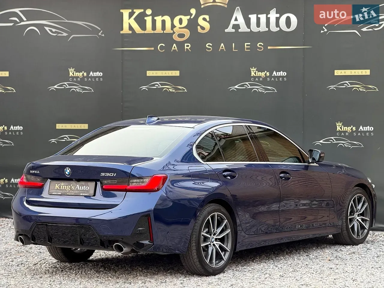 BMW 3 Series 2019 photo 4