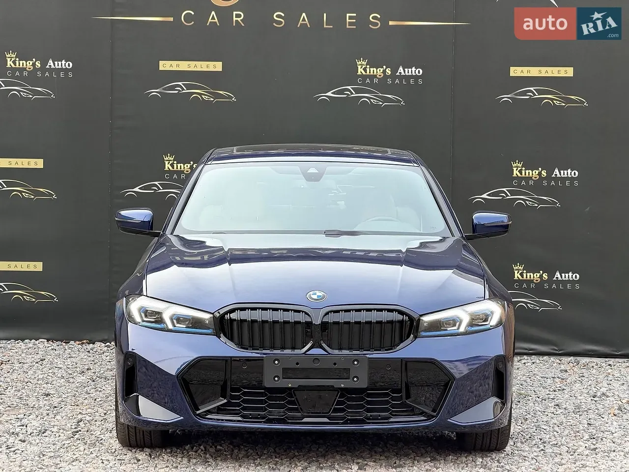 BMW 3 Series 2019 photo 2