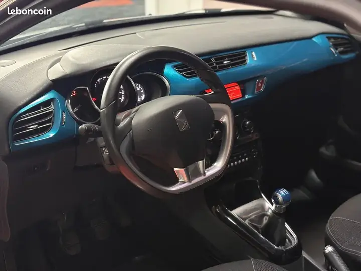 DS Automobiles Ds3 2016 photo 3