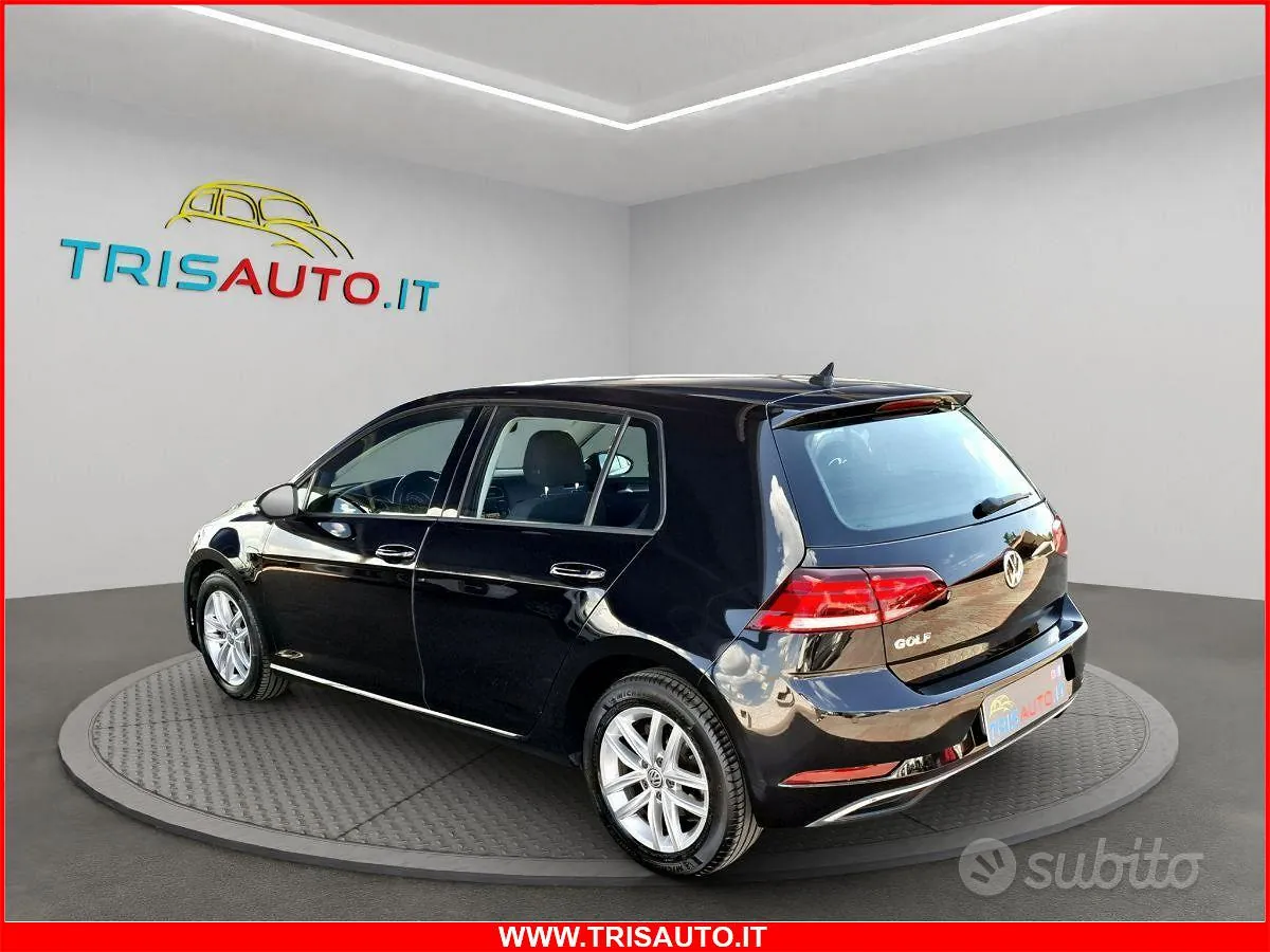 Volkswagen Golf 2018 photo 2