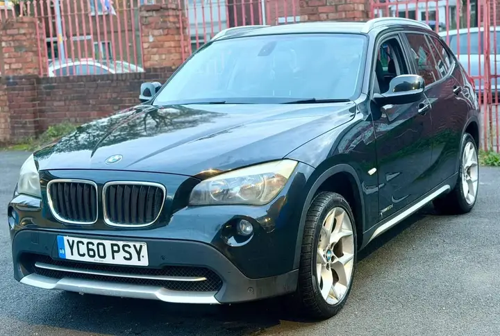 BMW X1 2011 photo 2