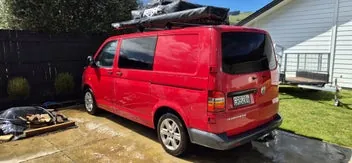 Volkswagen T5 2005 photo 2