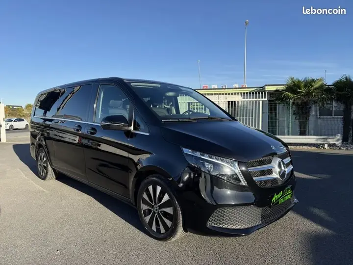 Mercedes-Benz V 2024 photo 2