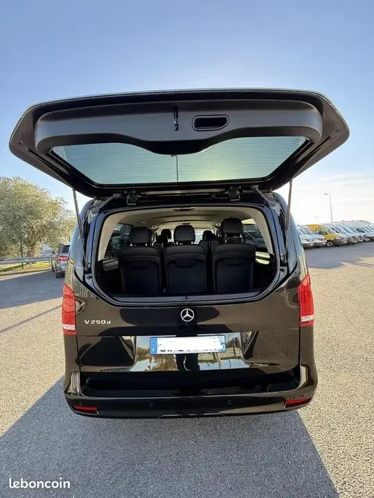 Mercedes-Benz V 2024 photo 5