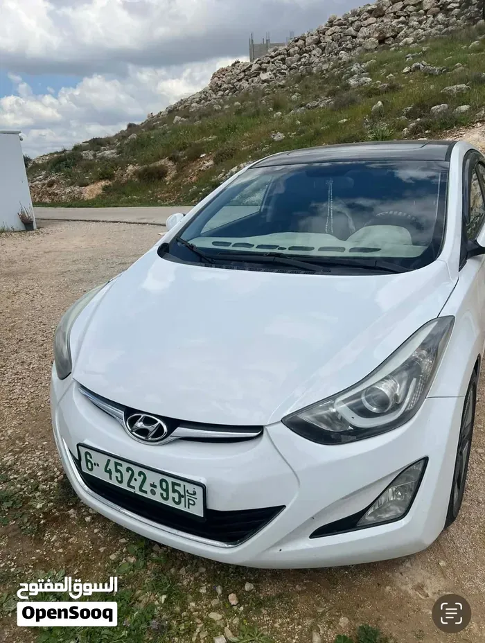 Hyundai Elantra 2015 photo 2