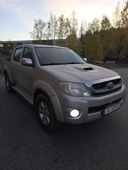 Toyota Hilux 2010 photo 5