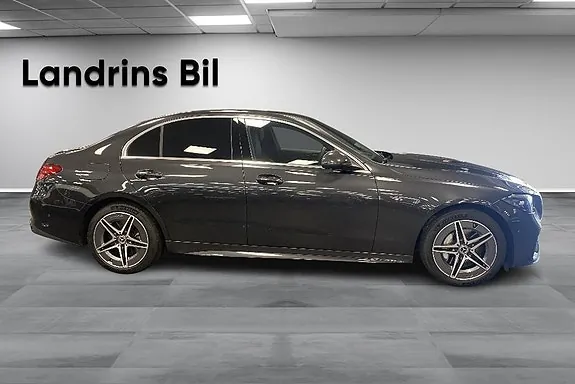 Mercedes-Benz C300 E 2024 photo 4
