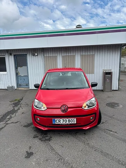 Volkswagen Up 2014 photo 2