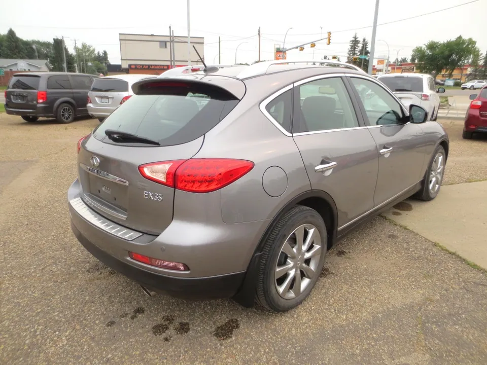 Infiniti Ex35 2010 photo 3