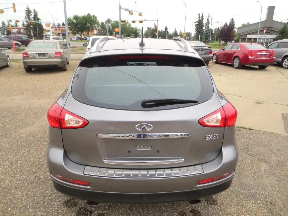 Infiniti Ex35 2010 photo 4