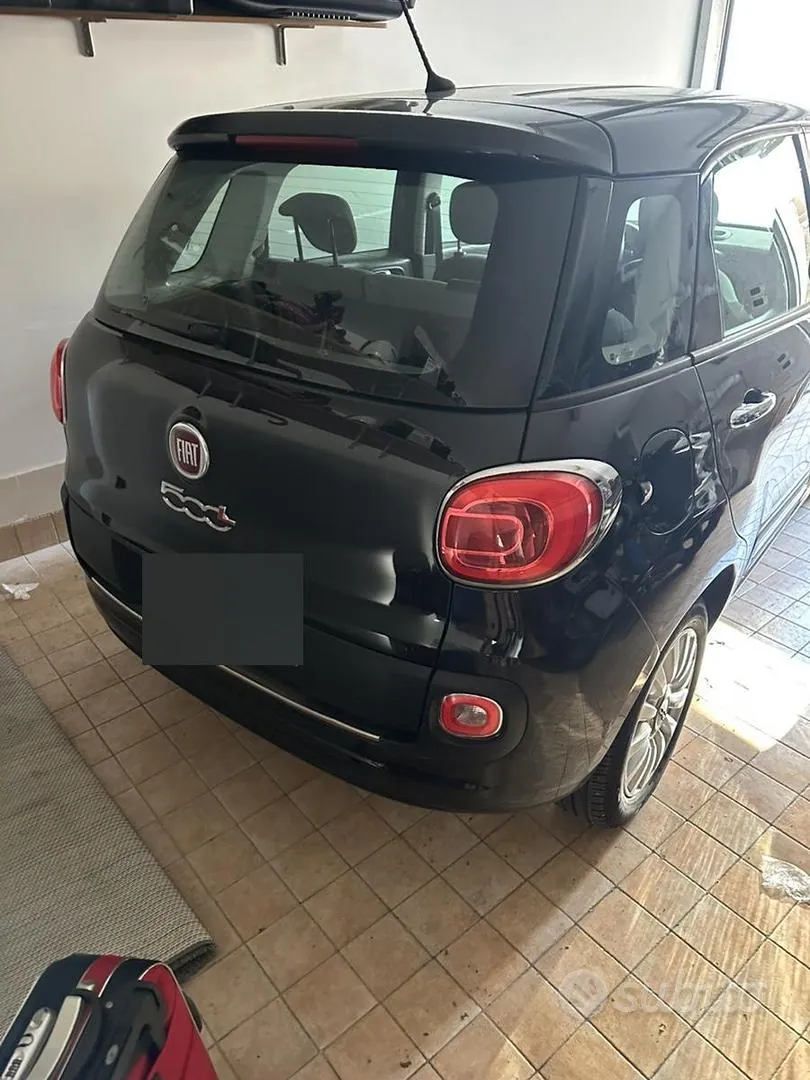 Fiat 500L 2010 photo 2