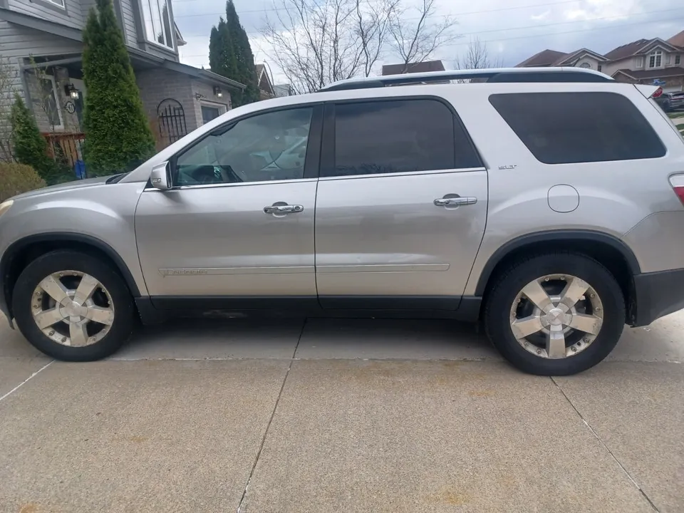 GMC Acadia