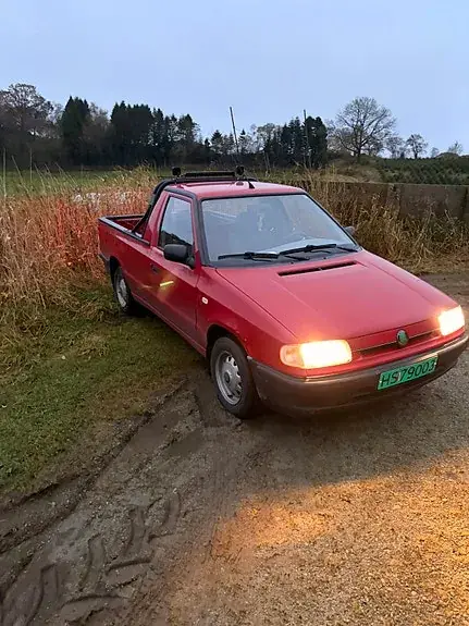 Skoda Pickup 1998 photo 4