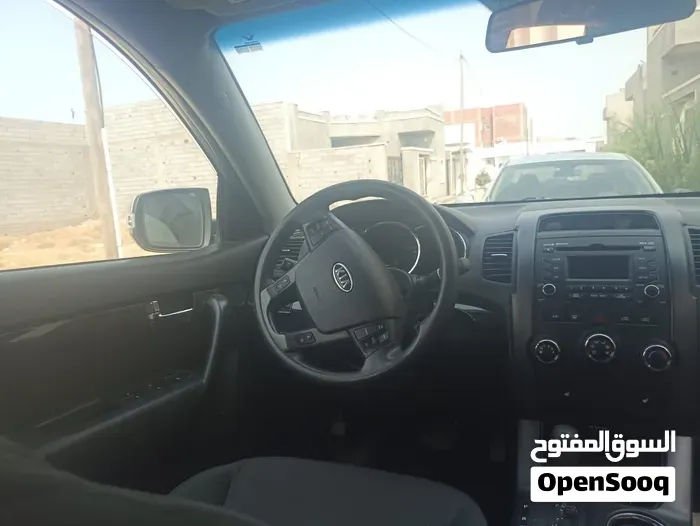 Kia Sorento 2012 photo 4