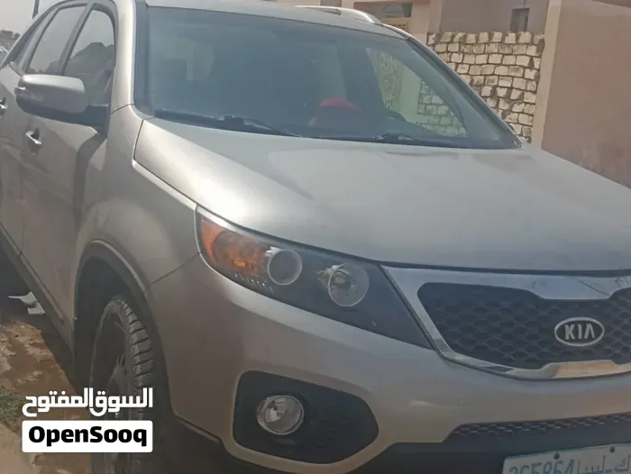 Kia Sorento 2012 photo 2