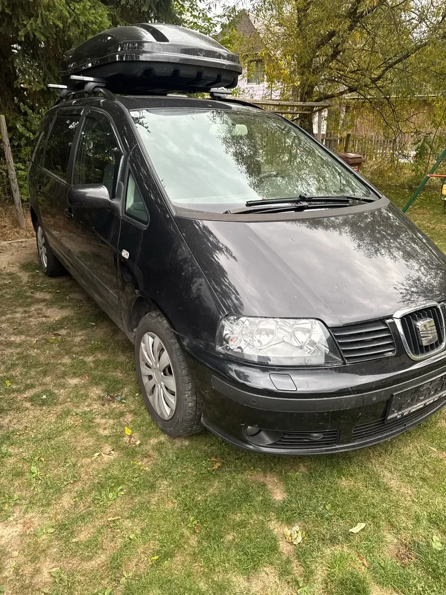 Seat Alhambra 2006 photo 2
