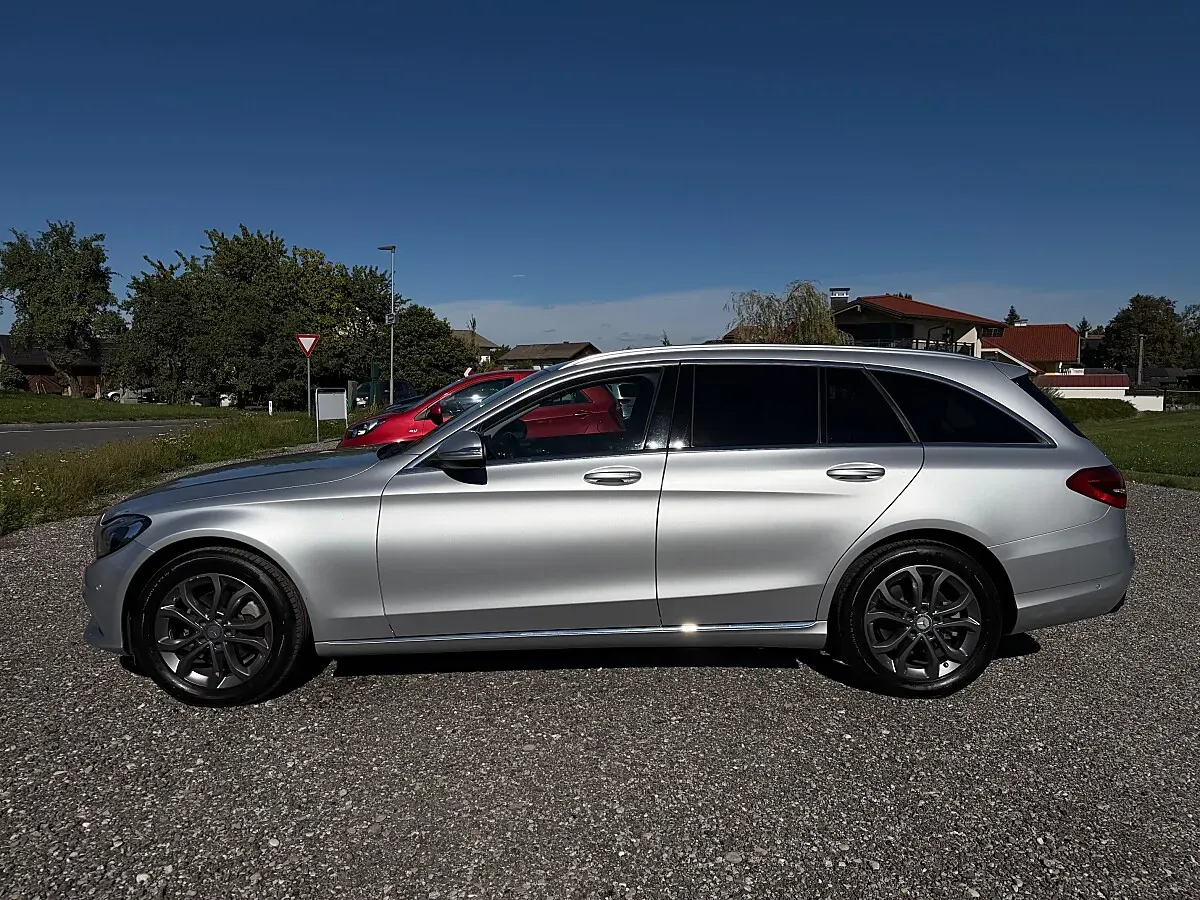 Mercedes-Benz C-Class 2015 photo 3